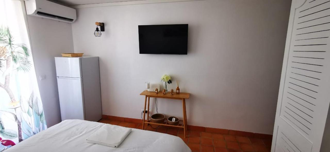 Sun & Smile Apartment La Trinite Bagian luar foto